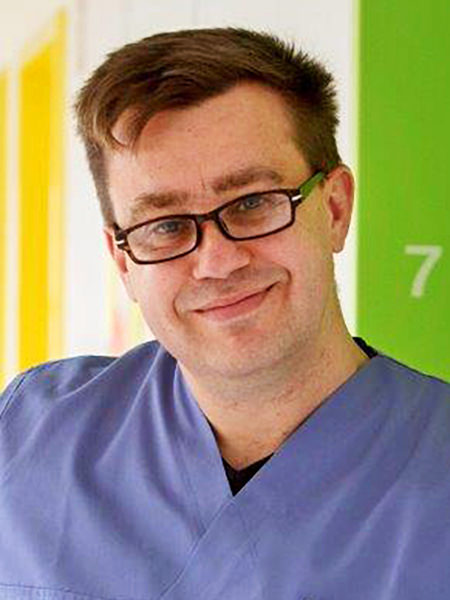 Radoslaw Wegrzynowski, Facharzt für Innere Medizin und Pneumologie